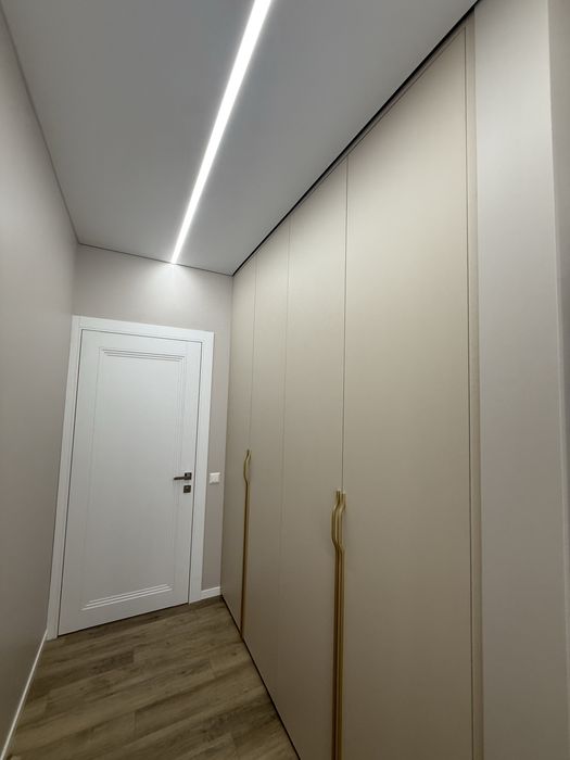 Продаж квартири в новобудові Жк Кришталеве озеро