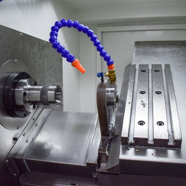 НАДІЙНИЙ токарний-фрезерний верстат для заводу. ЧПУ токарный станок