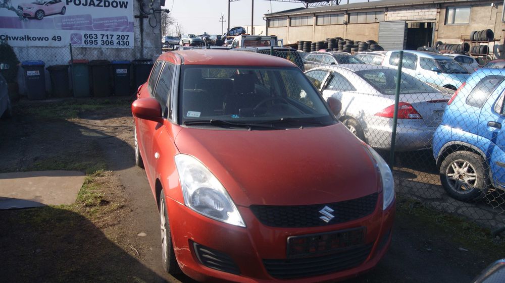 Suzuki Swift 2011 1.2 benzyna 94KM Lakier(ZFS) na części maska zderzak