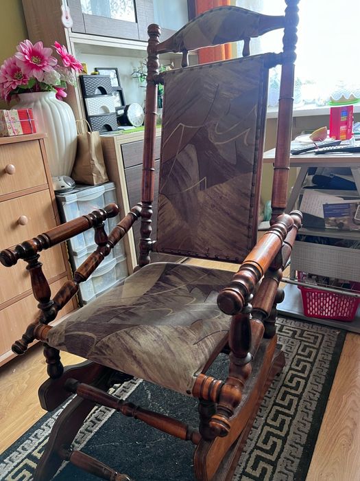 Antyczny zabytkowy fotel bujany