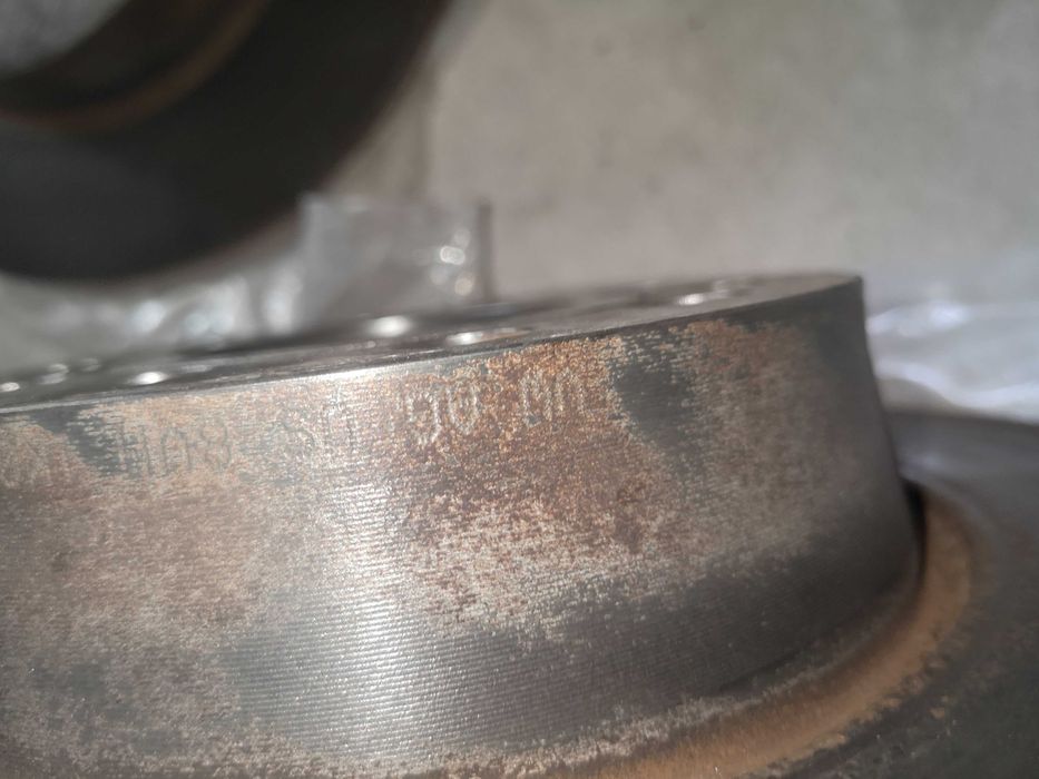 Продам тормозные диски