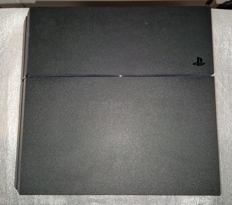 Jet Black Playstation 4 com 1 TB + 9 Jogos Top