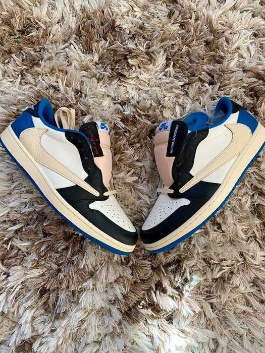 Jordan 1 Retro Travis Scott Cactus Jack R.40