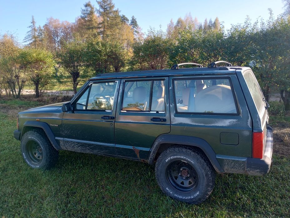 Jeep Cherokee XJ 2.5 B