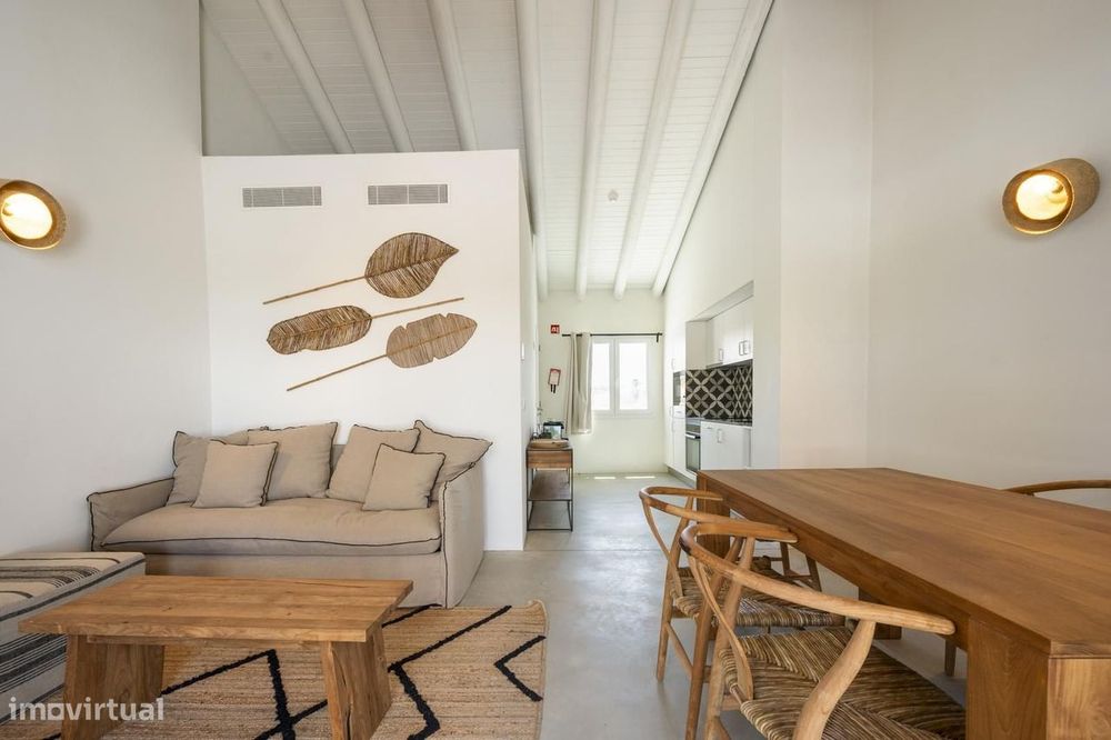 Apartamento T2 com jardim, Carvalhal, Grandola