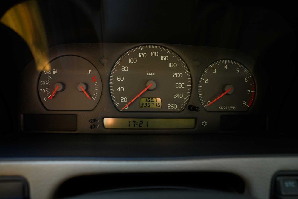 Volvo c70 1 покоління