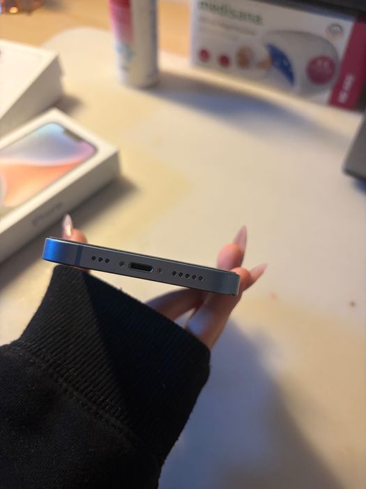 iphone 14 niebieski 128gb