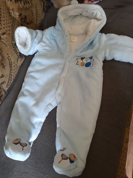 Kombinezon dziecięcy misiek