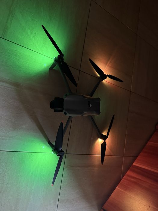 DJI Air 3 Fly More Combo