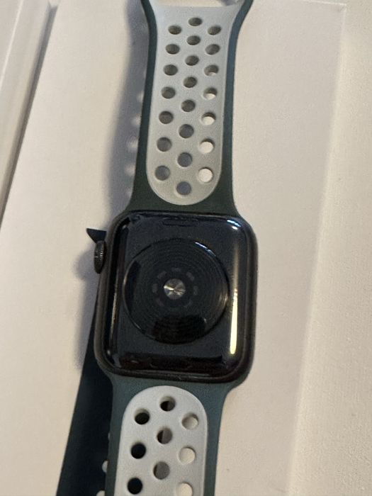 Apple Watch SE 40 mm (1.generacja)