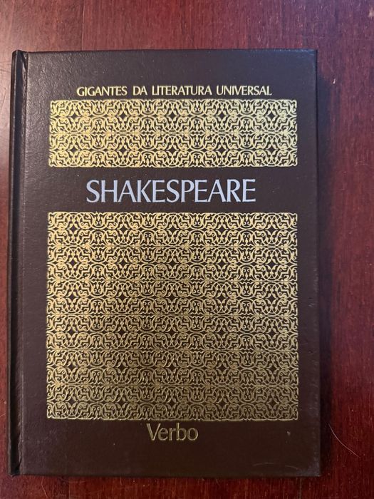 COLEÇÃO DE LIVROS - Gigantes da Literatura Universal