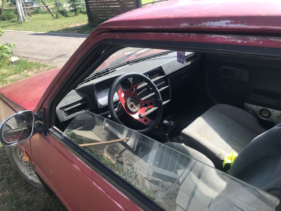 Авто таврія продам