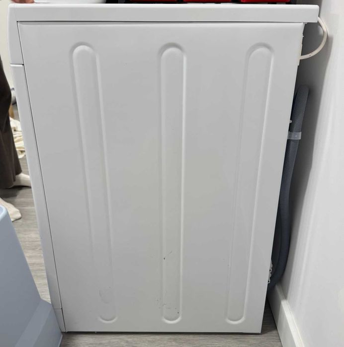 Máquina de Lavar Roupa HOTPOINT NM11 847 WS A EU 8 kg