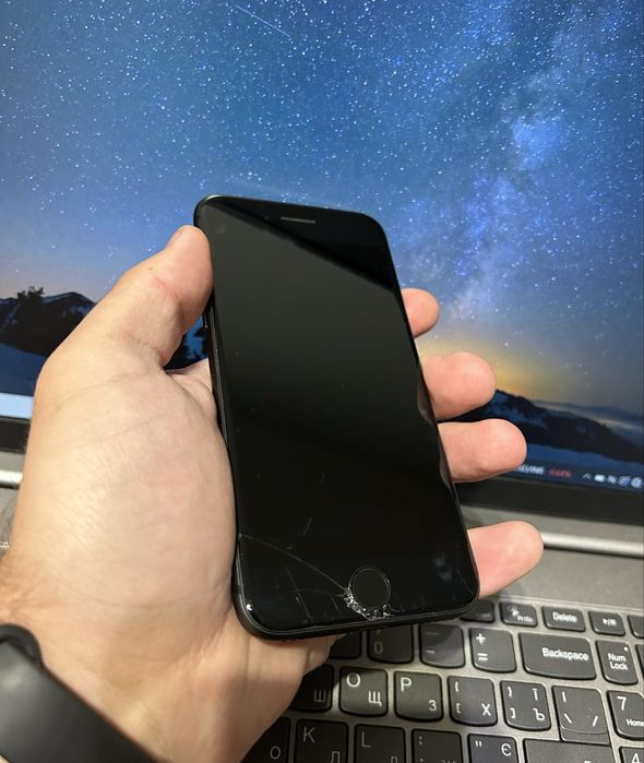 iPhone SE 2020 64gb Neverlok