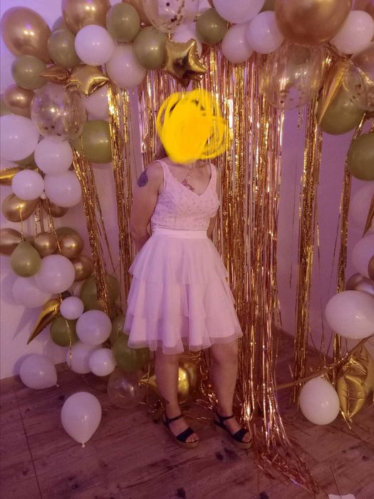 Sukienka różowa imprezowa