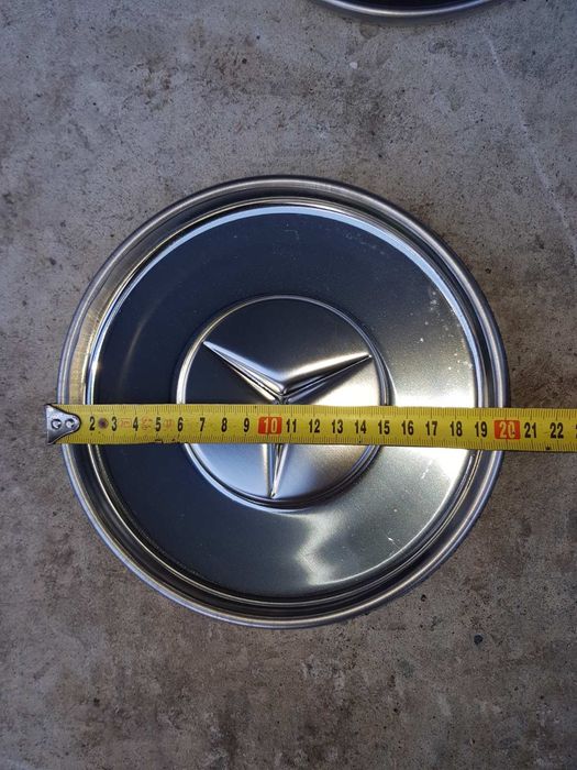 Колпаки на диски мерседес