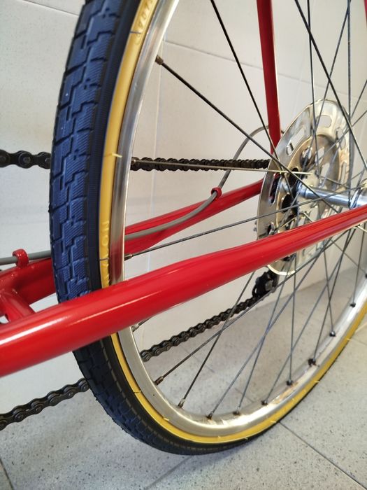 Bicicleta de ciclismo restaurada - UCAL - tamanho juvenil