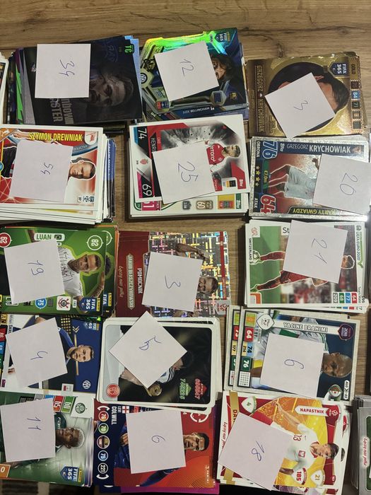 Karty pilkarskie karty kolekcjonerskie panini