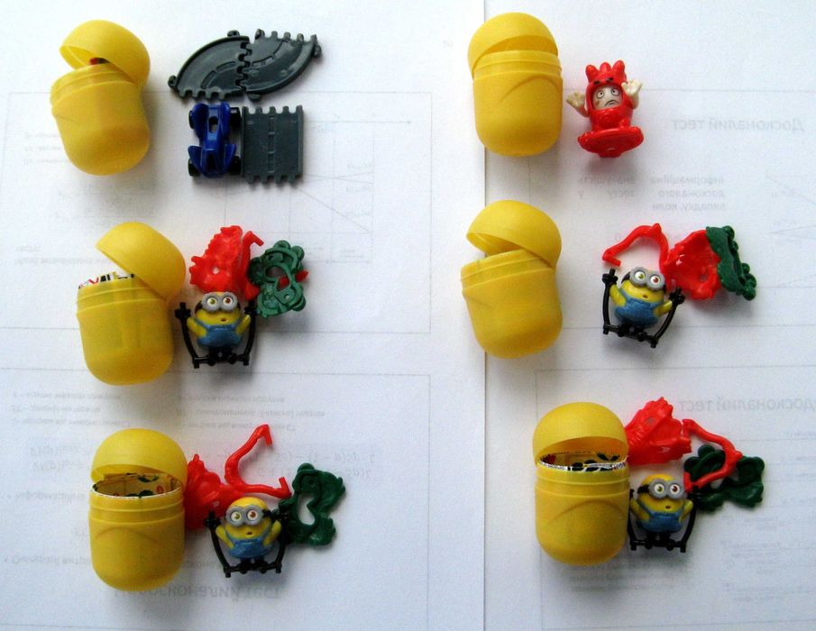 Игрушки из киндер-сюрпризов