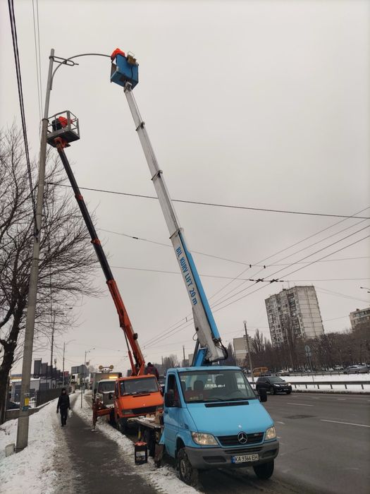 Оренда автовишки 18-20 м ( 3 000 грн)