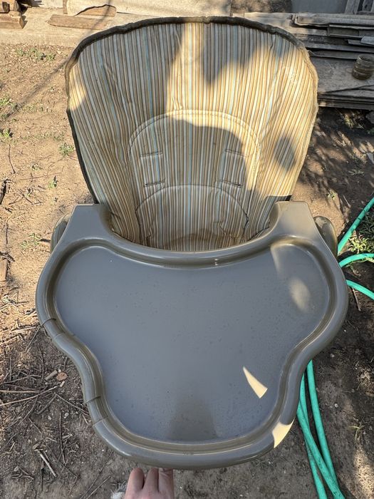 Детский столик для кормления