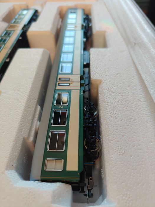 Wagon pasażerski 120A ep.V Piko 57034 /2 Nowy