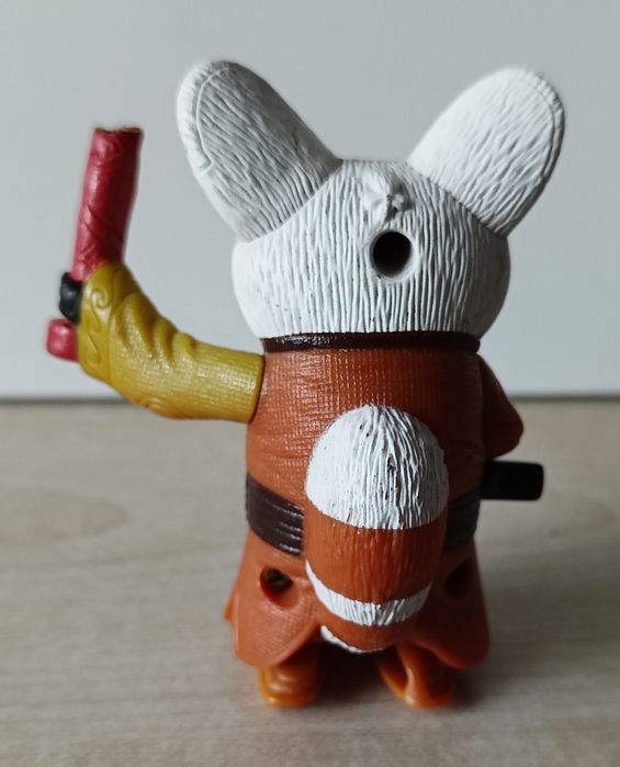 Kung Fu Panda Mistrz Shifu figurka nakręcana chodzi McD's 2008r 8,5cm