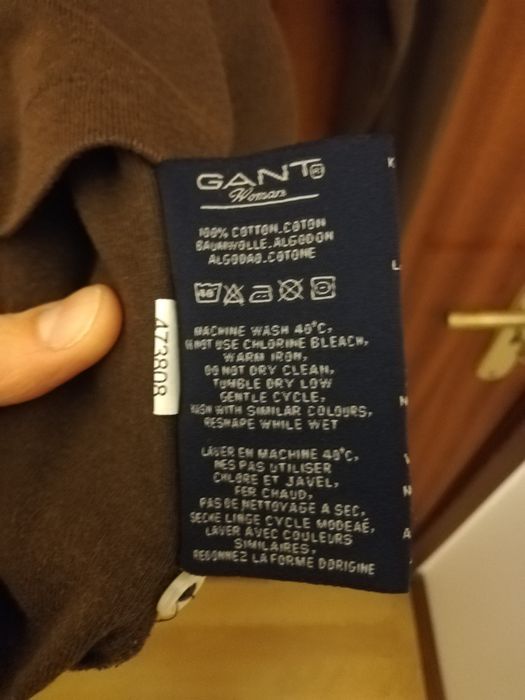 Polo GANT castanho e azul