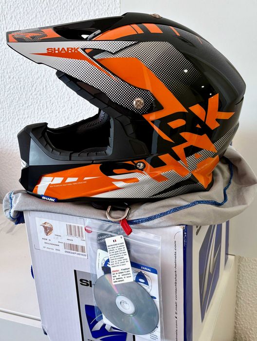 Capacete NOVO Shark Varial Anger Orange (50% DESCONTO) Tam. M