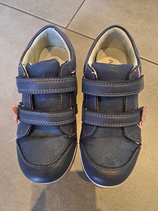 Granatowe buciki, wkładka skórzana, rozmiar 30