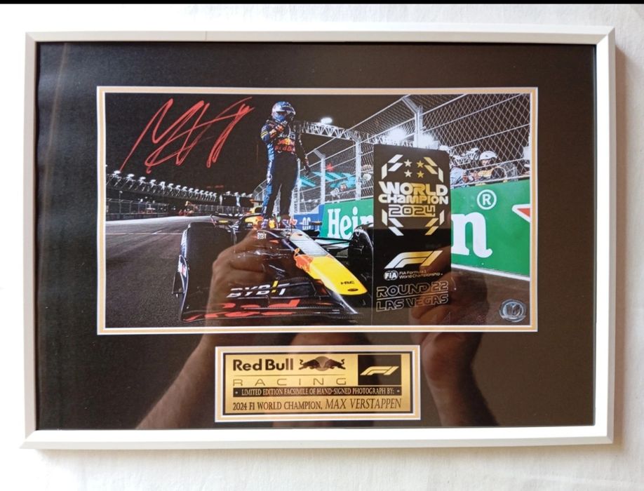 Moldura F1 Max Verstappen 2024 Champion com Autógrafo (A4)