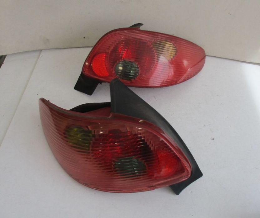 Farol Farolim Peugeot 206 Esq Dto