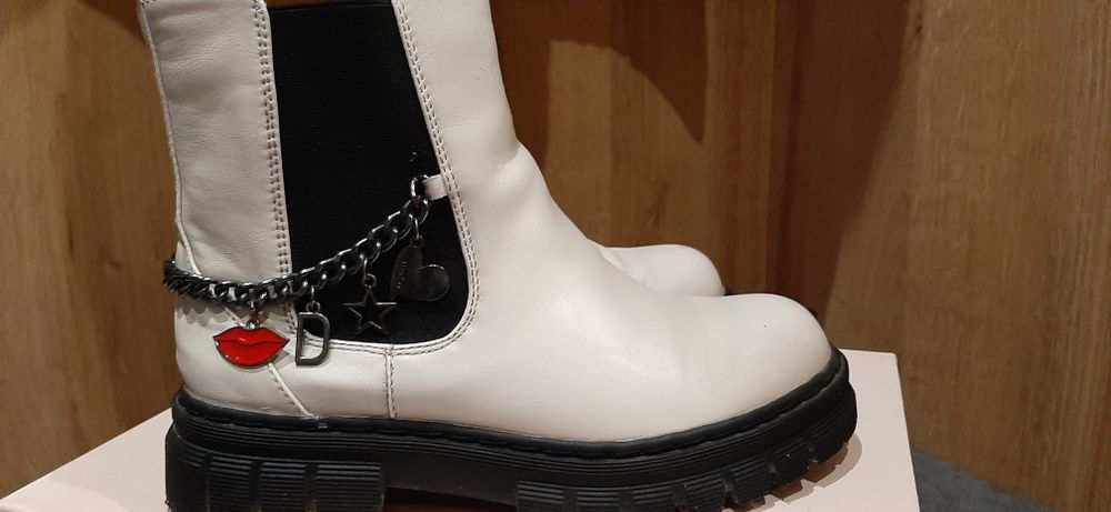 Buty kozaki botki r.35