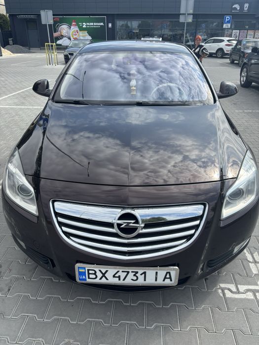 Продам opel insignia
