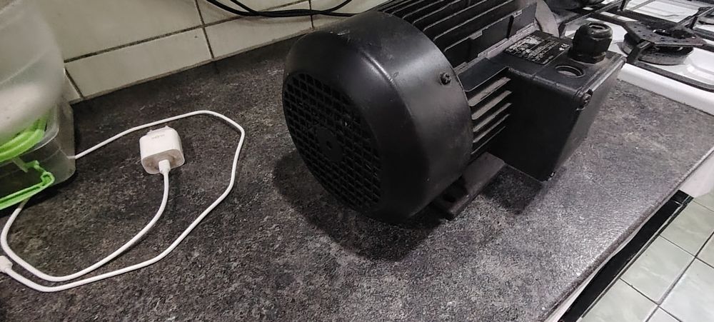 Электродвигатель 3kw