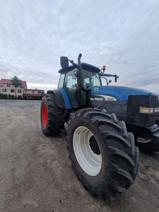 Traktor New Holland tm 190 pierwszy właściciel