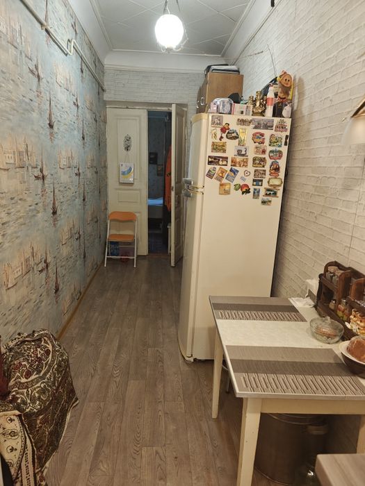 Продам 2 комнатную квартиру