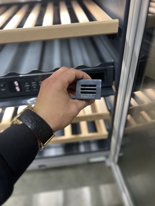 Винна шафа під стільницю Liebherr UWTes 1672. Chrome. Під стільницю!23