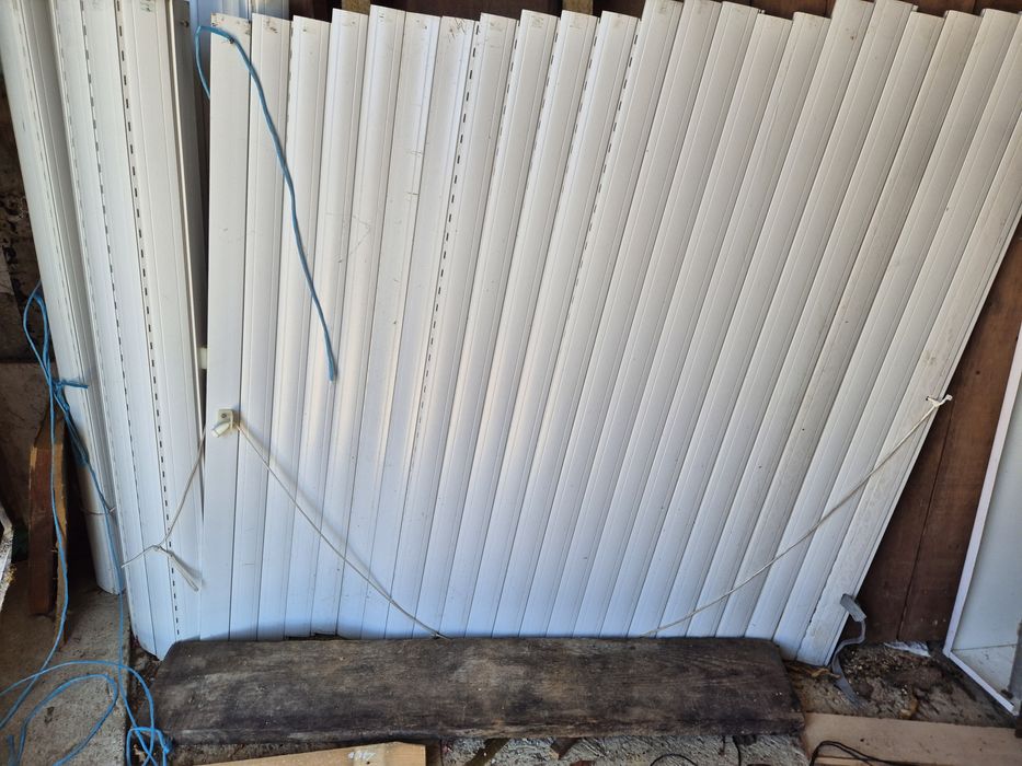 3 Janelas de alumínio + persianas