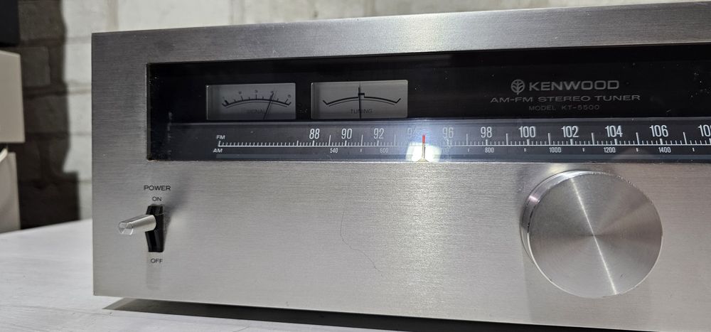 AM/FM стерео тюнер Kenwood КТ-5500, б/У з Німечини
