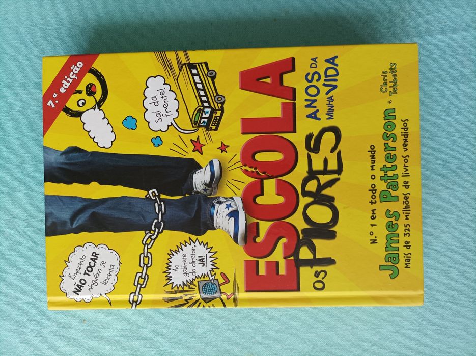 Livros diário de um banana e escola