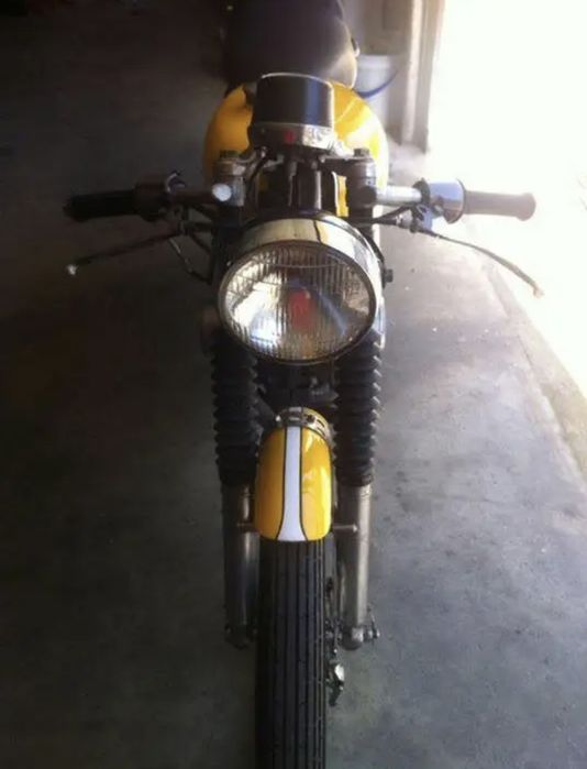 Honda CB 175 - Café Racer - 1973