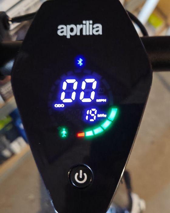 Aprilia e SRZ Trotinete Elétrica 300 W LED 8,5″ 25 km/h
