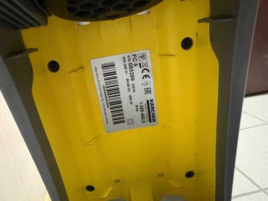 Машина для миття підлоги побутова Karcher FC 5 Premium