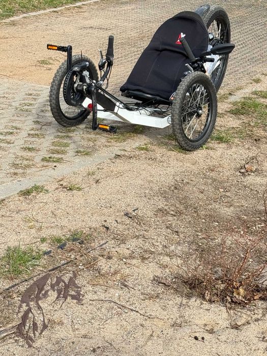 Rower elektryczny poziomy, trajka KMX