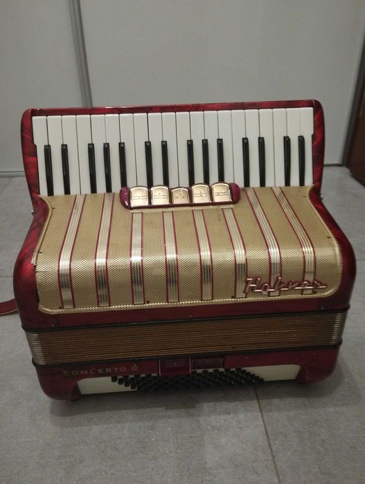 Akordeon hohner concerto3 Wołów • OLX.pl