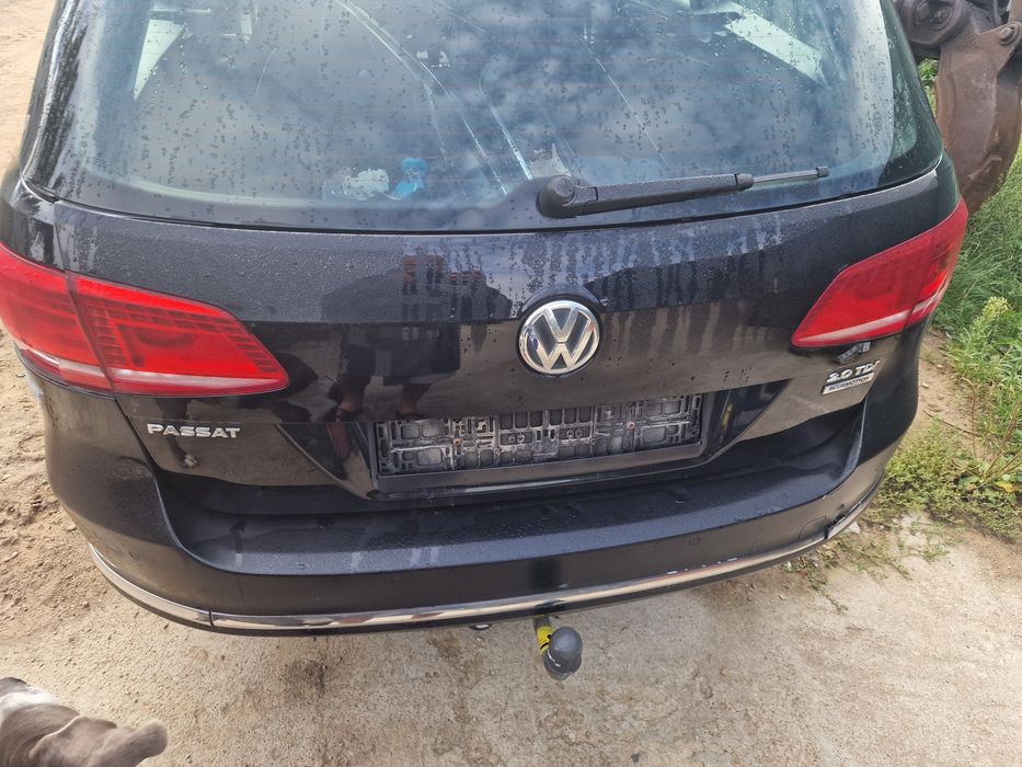 Klapa bagaznika vw passat v7 kombi . LC9X