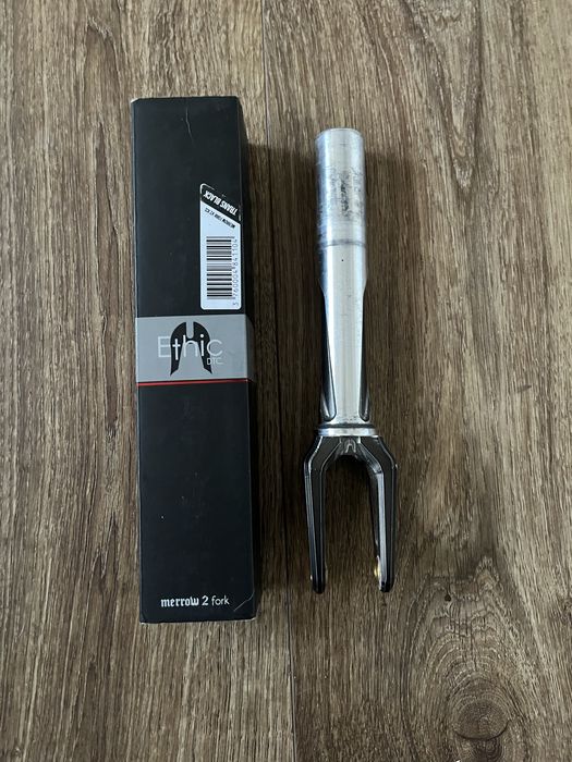 Widelec do hulajnogi ethic merrow v2