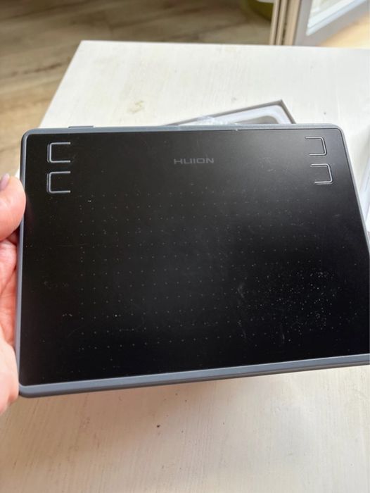 Tablet graficzny Huion inspiroy H430P