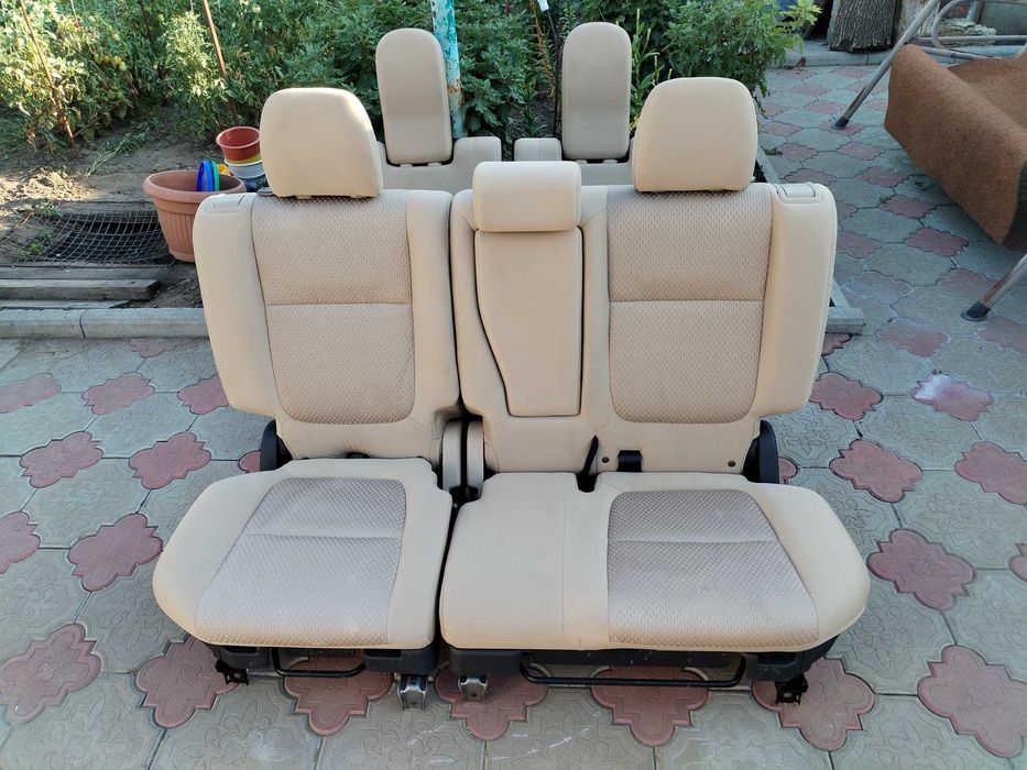 Сидіння салон 7 місць Mitsubishi Outlander 2017р.